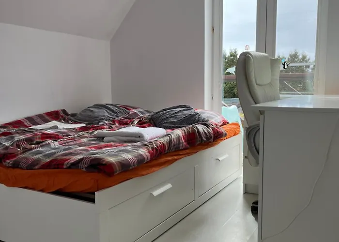 Ogrodzony Dom Nad Morzem Na Wylacznosc *