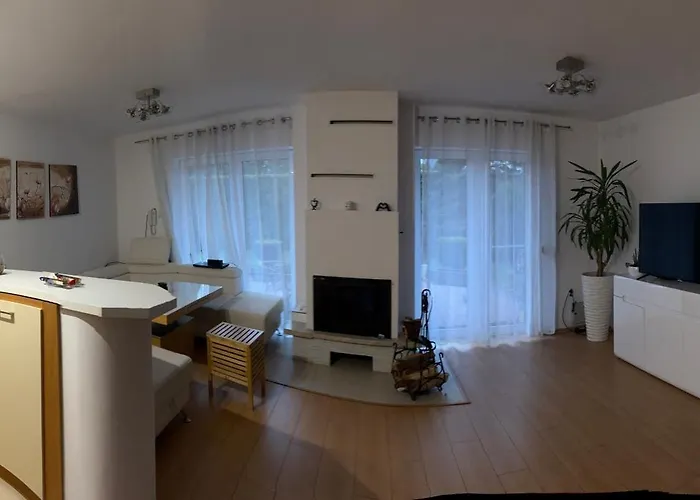 Ogrodzony Dom Nad Morzem Na Wylacznosc Semesterbostad