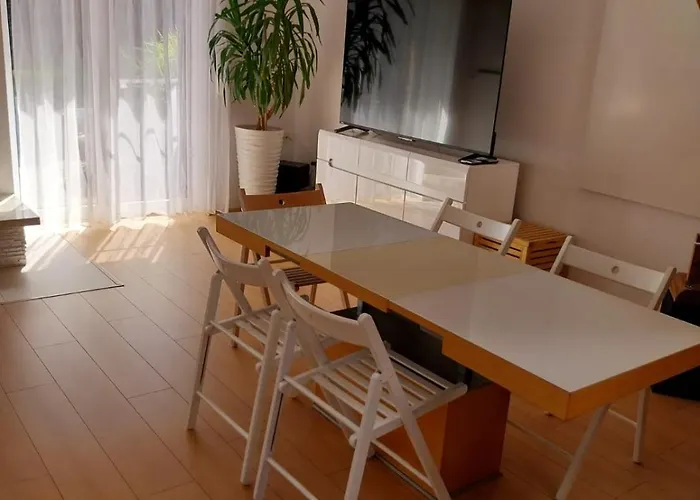 Ogrodzony Dom Nad Morzem Na Wylacznosc * Rewa