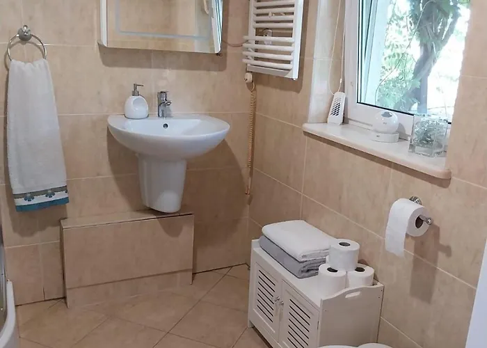 Ogrodzony Dom Nad Morzem Na Wylacznosc